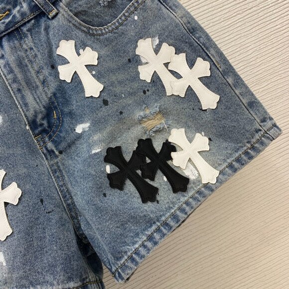 ๐๐ก๐ซ๐จ๐ฆ๐ ๐ก๐๐๐ซ๐ญ Denim Shorts - Picture 2 of 8